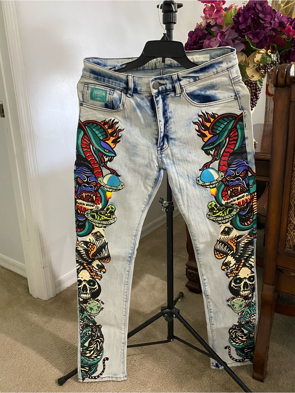 Reason Light Blue Slim Jeans with Multicolor Snake & Skull Graphics